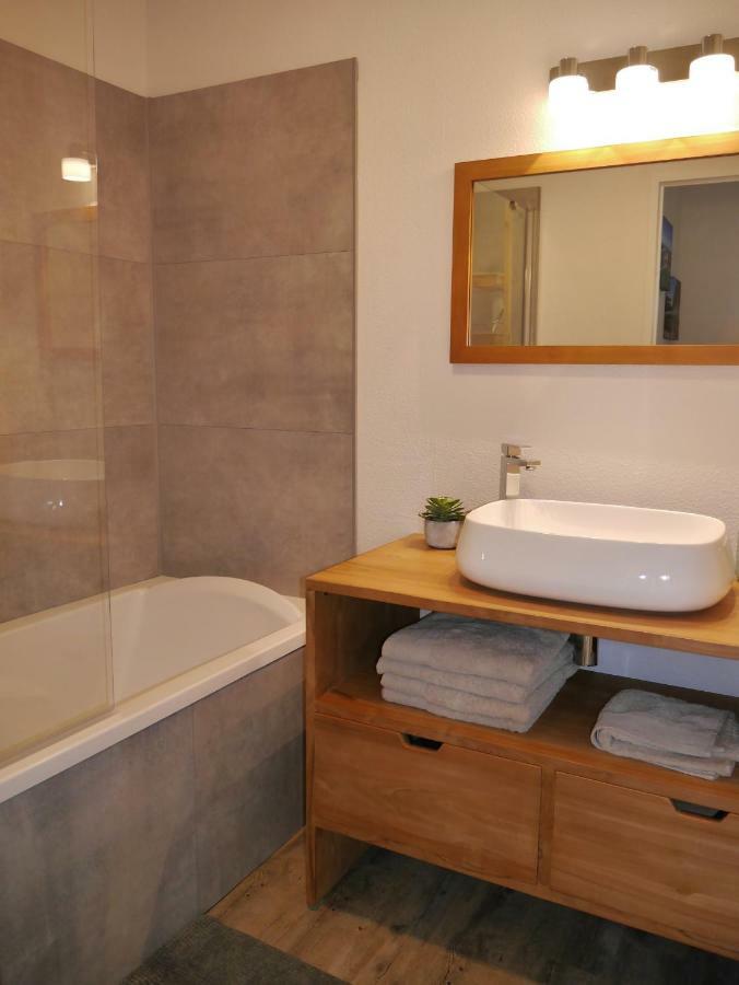 Apartamento Au Coeur Du Bassin D'Arcachon Gujan-Mestras Exterior foto